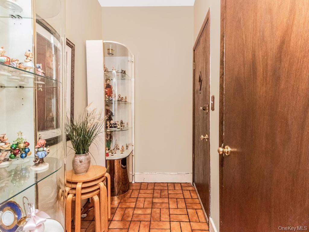 51 Tower Place Property Photo 11
