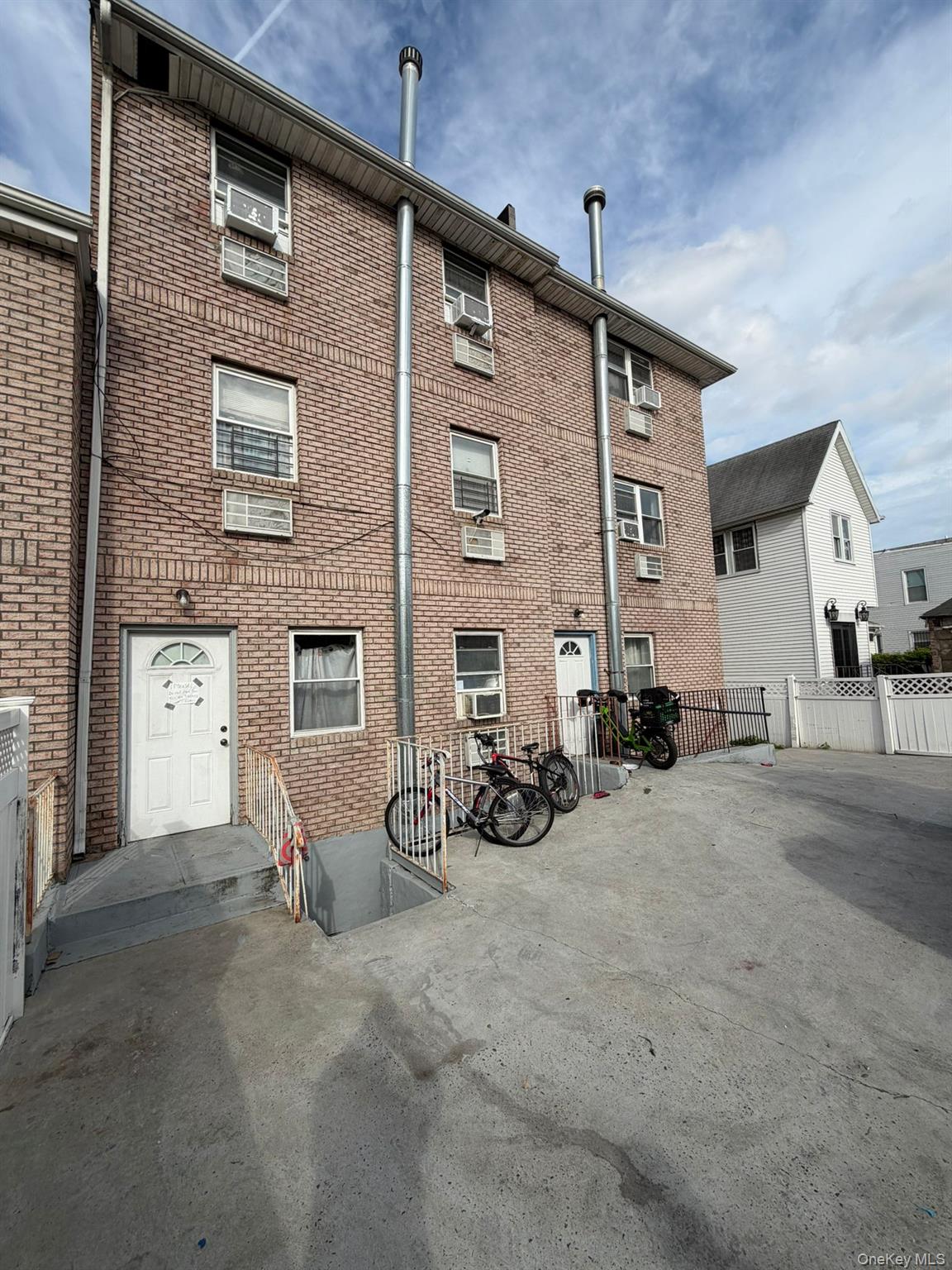 9550 112th Street Property Photo 4