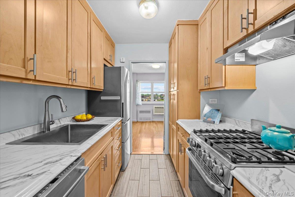 3030 Johnson Avenue 5a Property Photo 7
