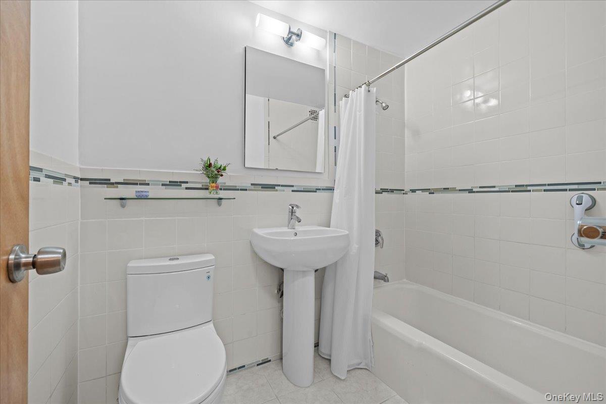 3030 Johnson Avenue 5a Property Photo 13