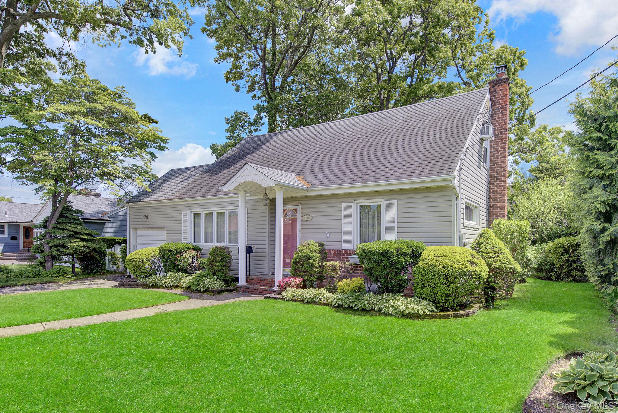 130 Abbey Street Property Photo 1