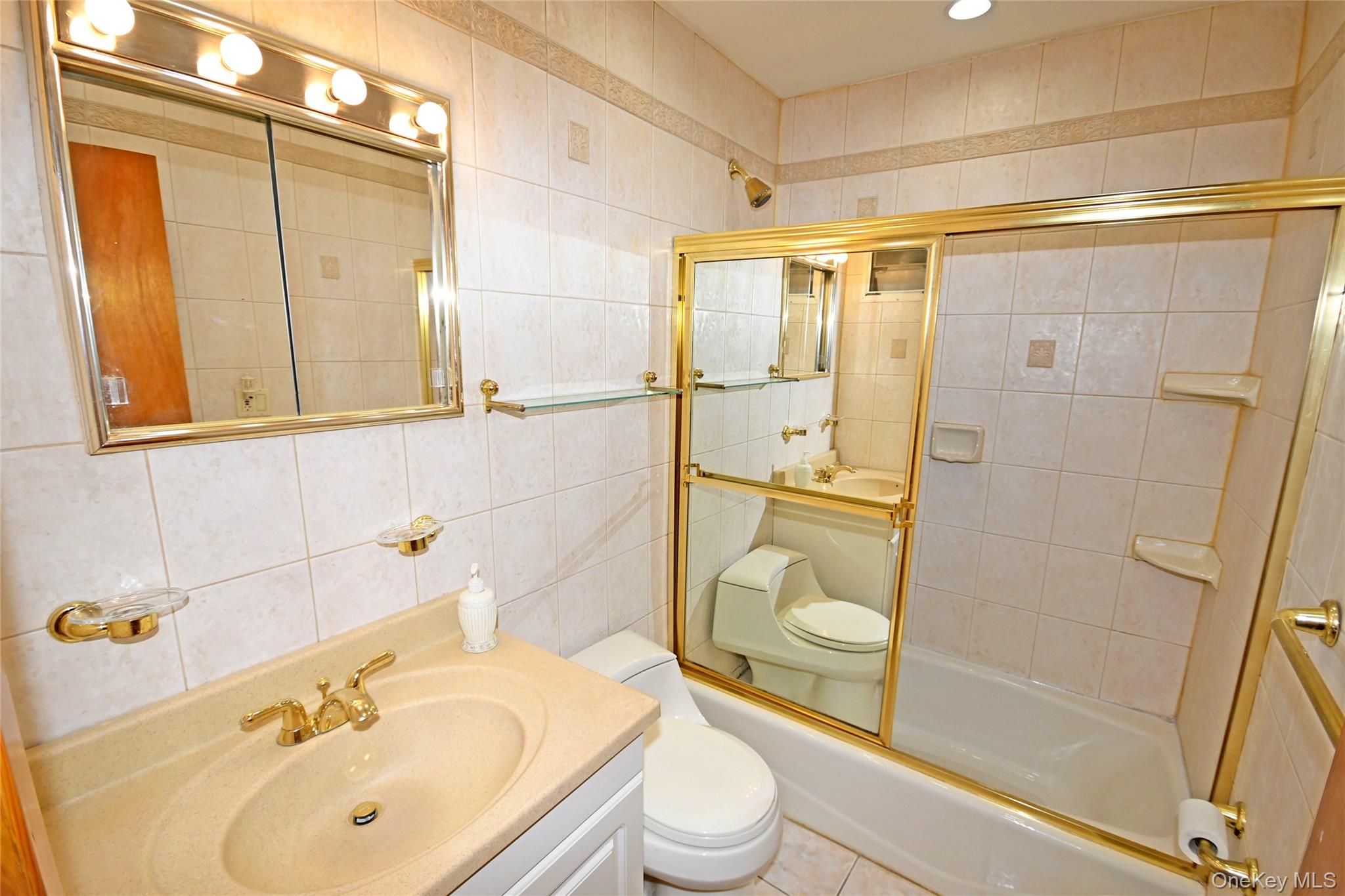 7030 66th Place Property Photo 21
