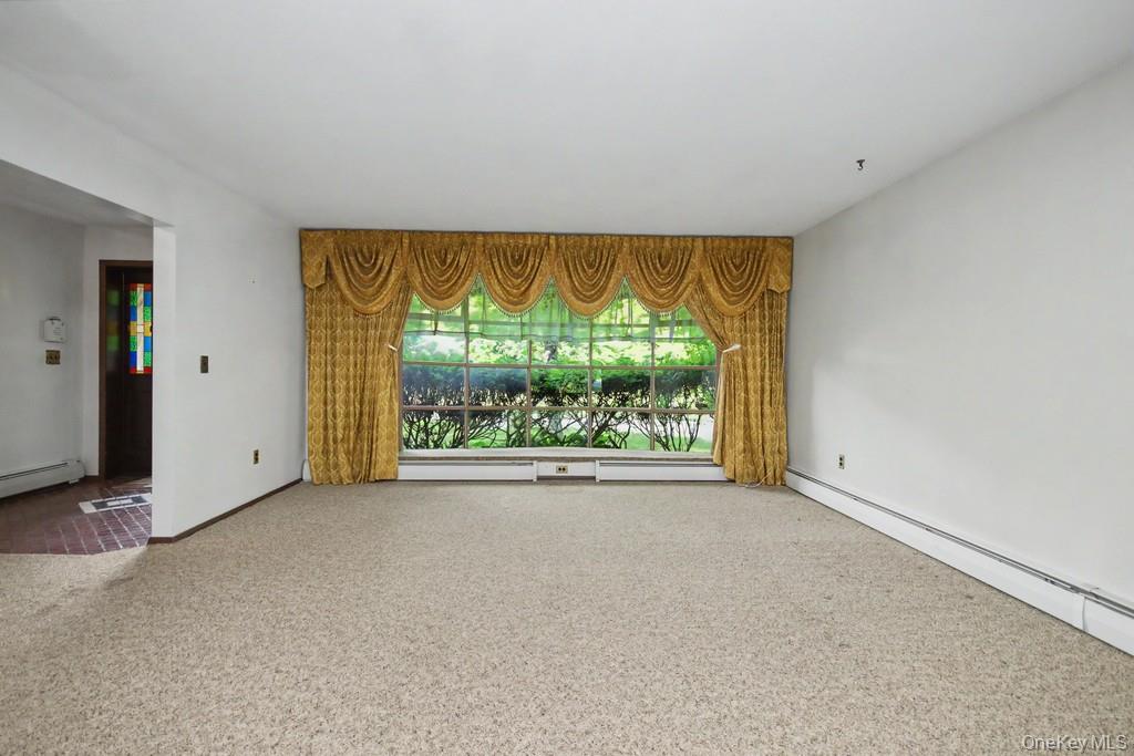 2 Troy Place Property Photo 11