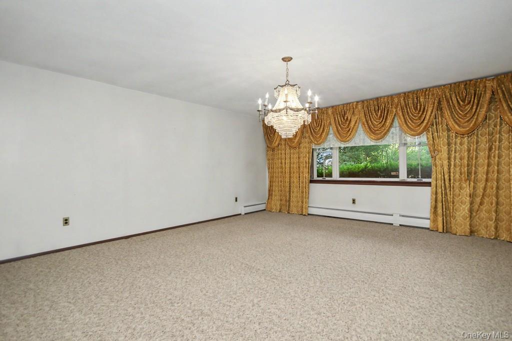 2 Troy Place Property Photo 14