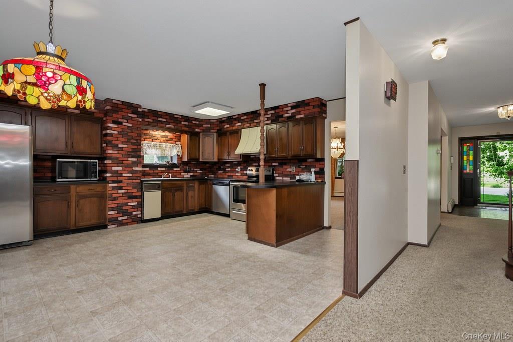 2 Troy Place Property Photo 23