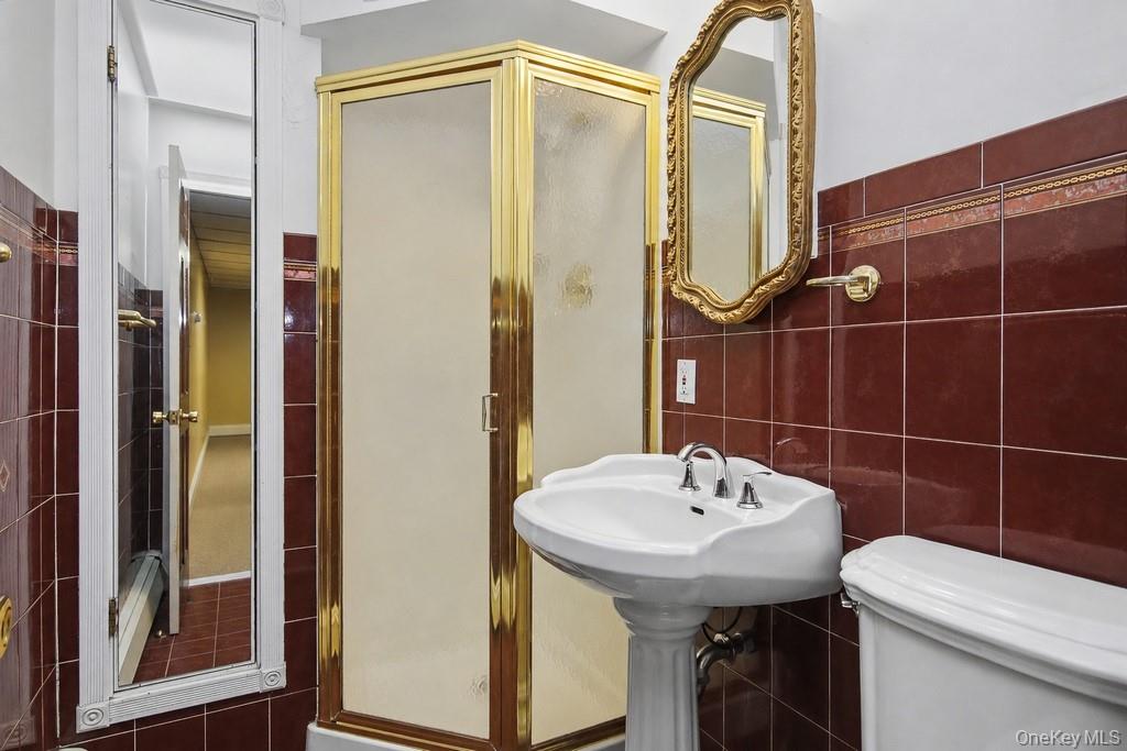 2 Troy Place Property Photo 38