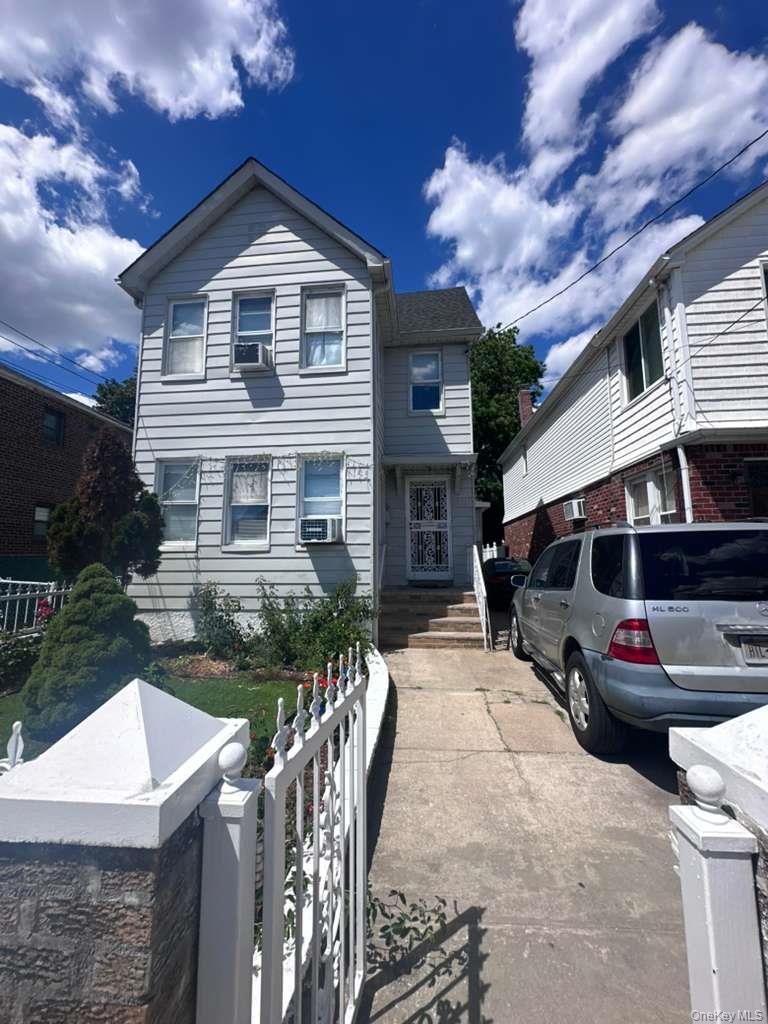 18811 Dunkirk Drive Property Photo 1