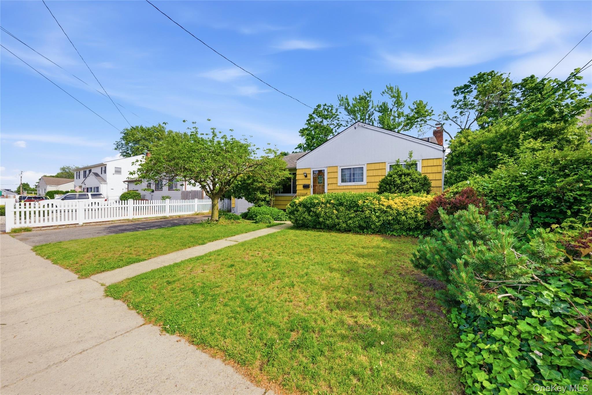 132 Davison Avenue Property Photo 31