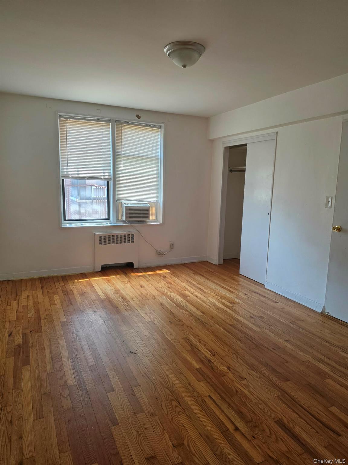 530 Riverdale Avenue 3k Property Photo 7
