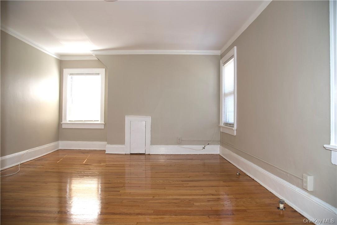 99 Maple Avenue 3 Property Photo 11