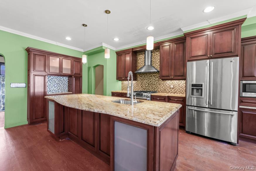 13009 227th Street Property Photo 5