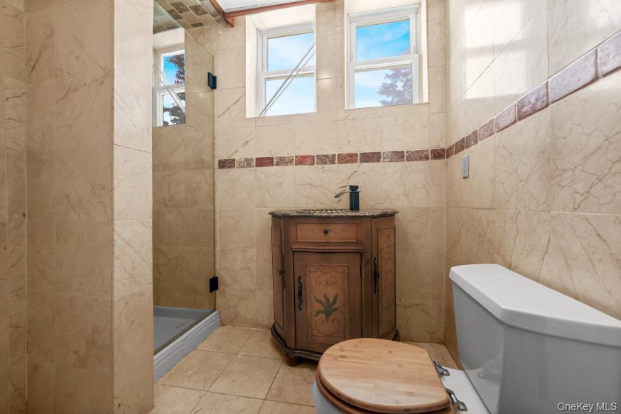 13009 227th Street Property Photo 12