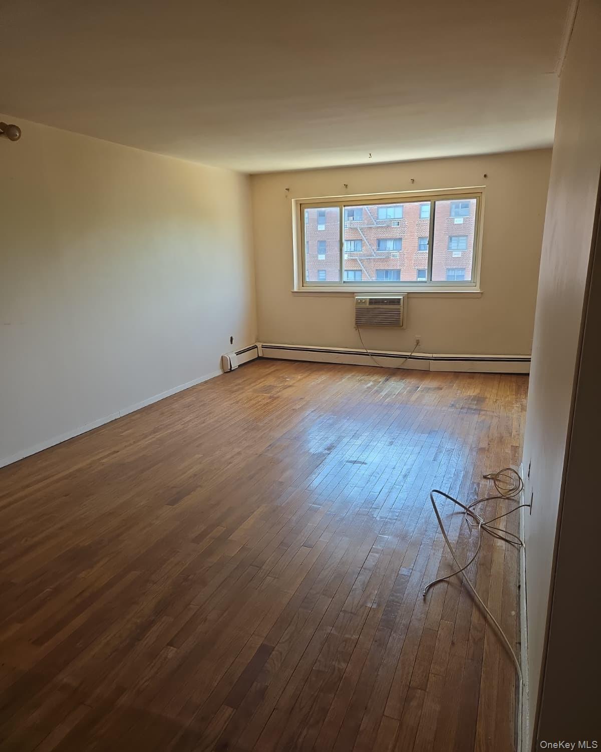 395 Westchester Avenue 4k Property Photo 7