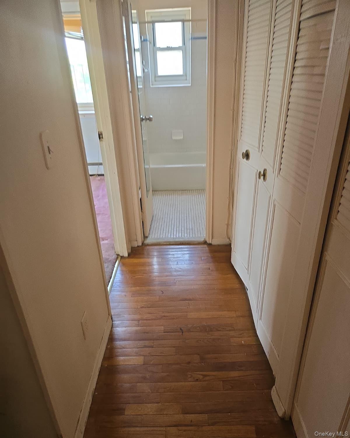 395 Westchester Avenue 4k Property Photo 12