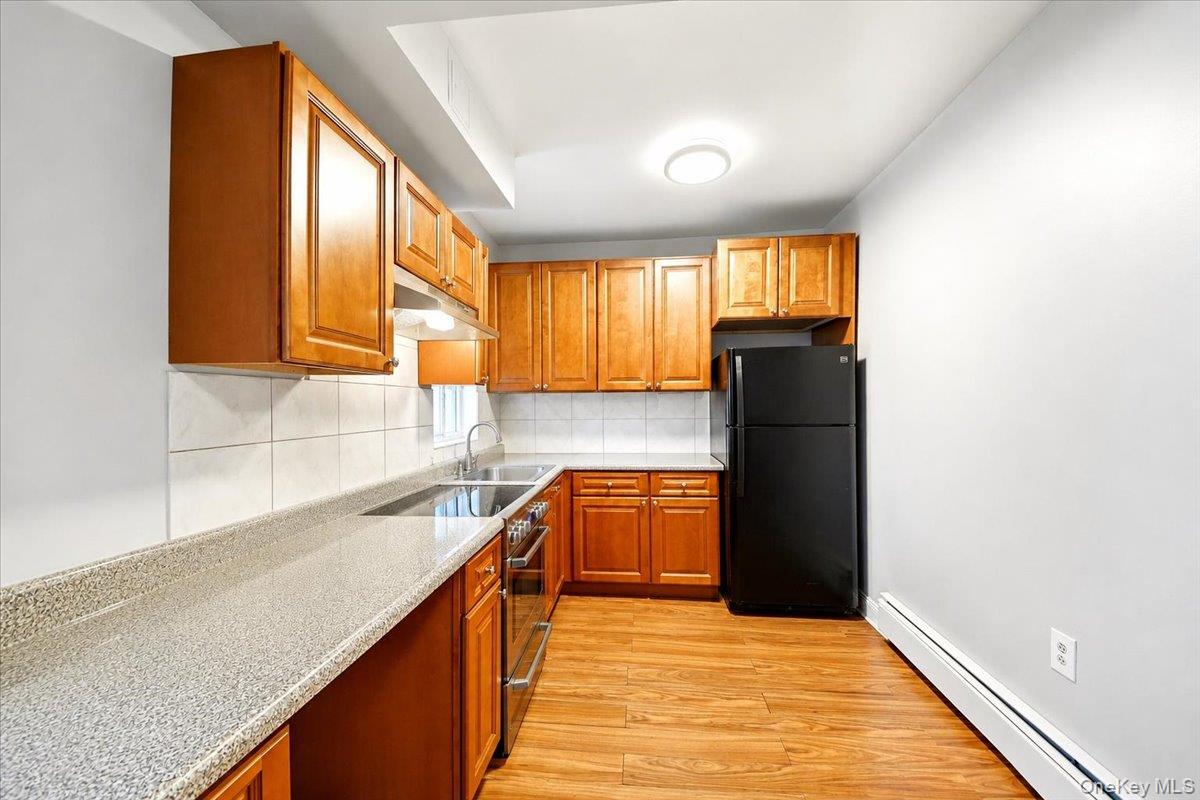 9 Hyatt Avenue Property Photo 14
