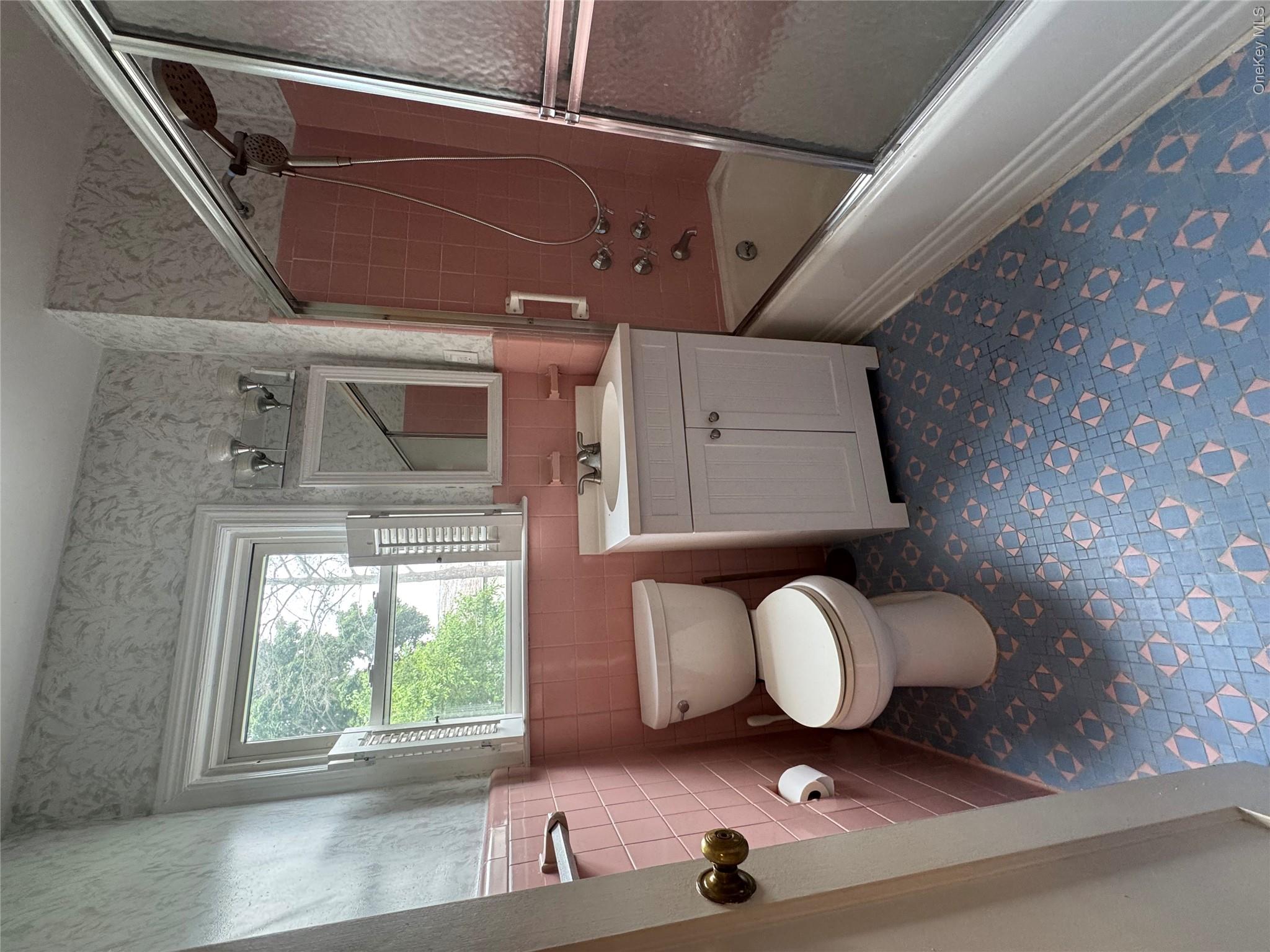 22 Bayview Court Property Photo 18