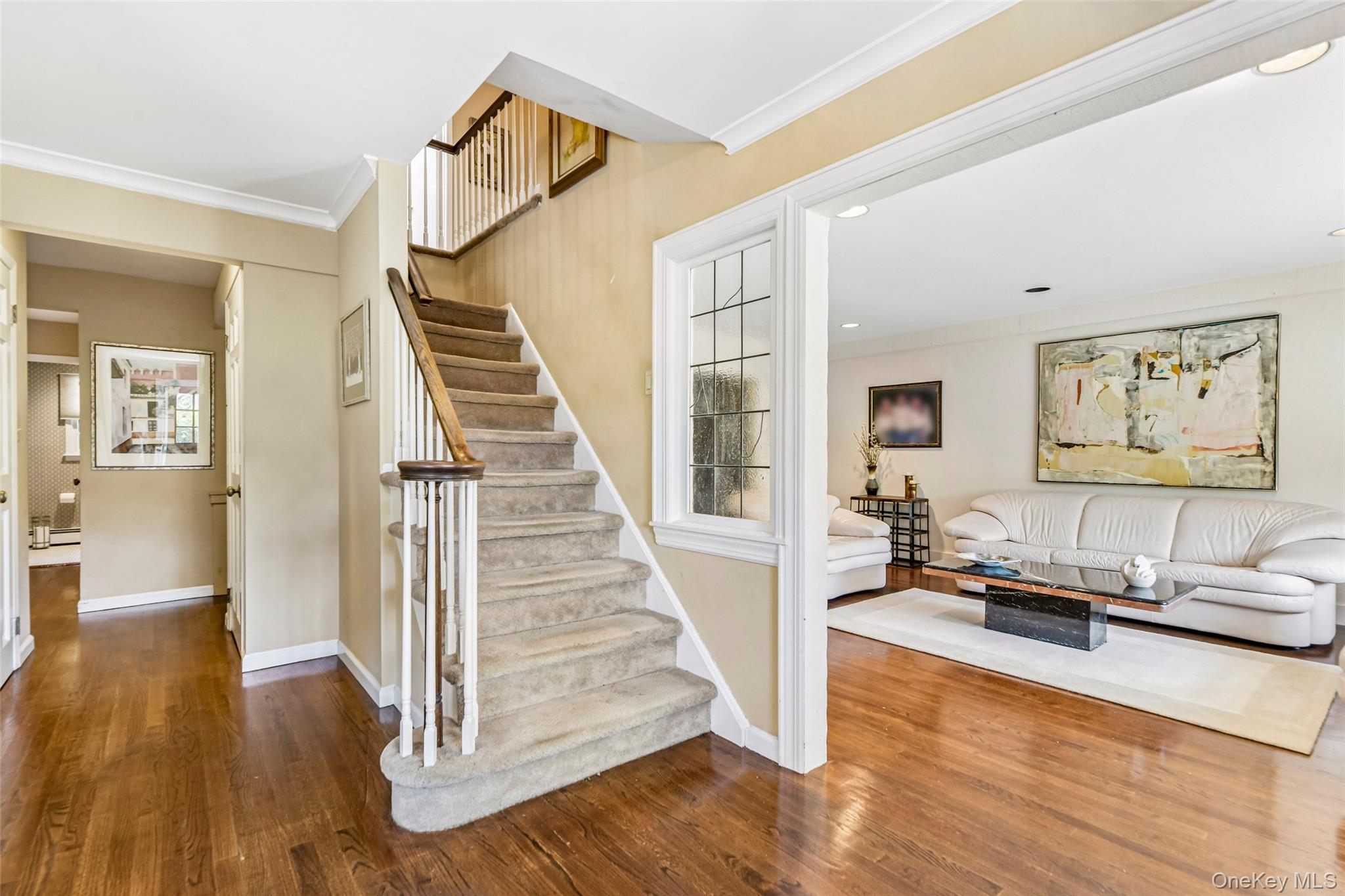 100 Hewlett Neck Road Property Photo 8