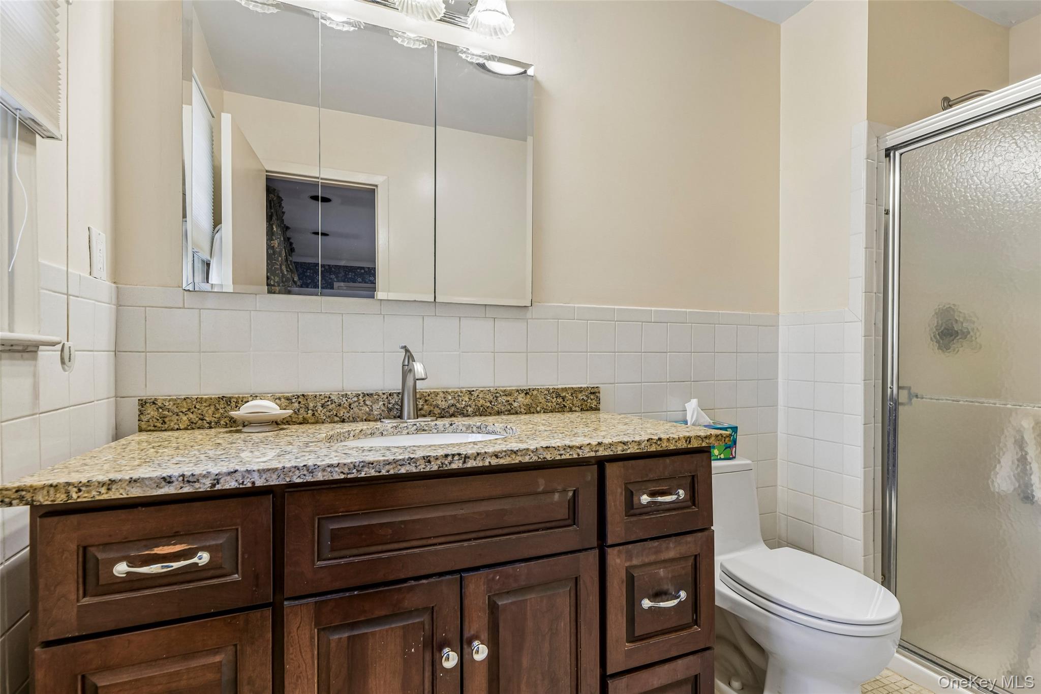 100 Hewlett Neck Road Property Photo 25