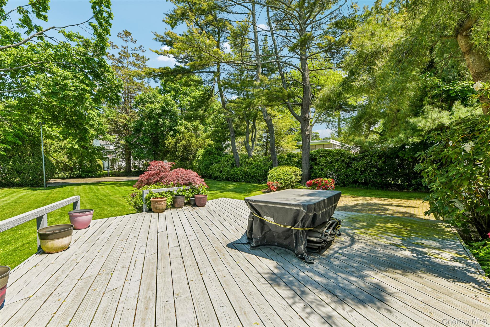 100 Hewlett Neck Road Property Photo 40