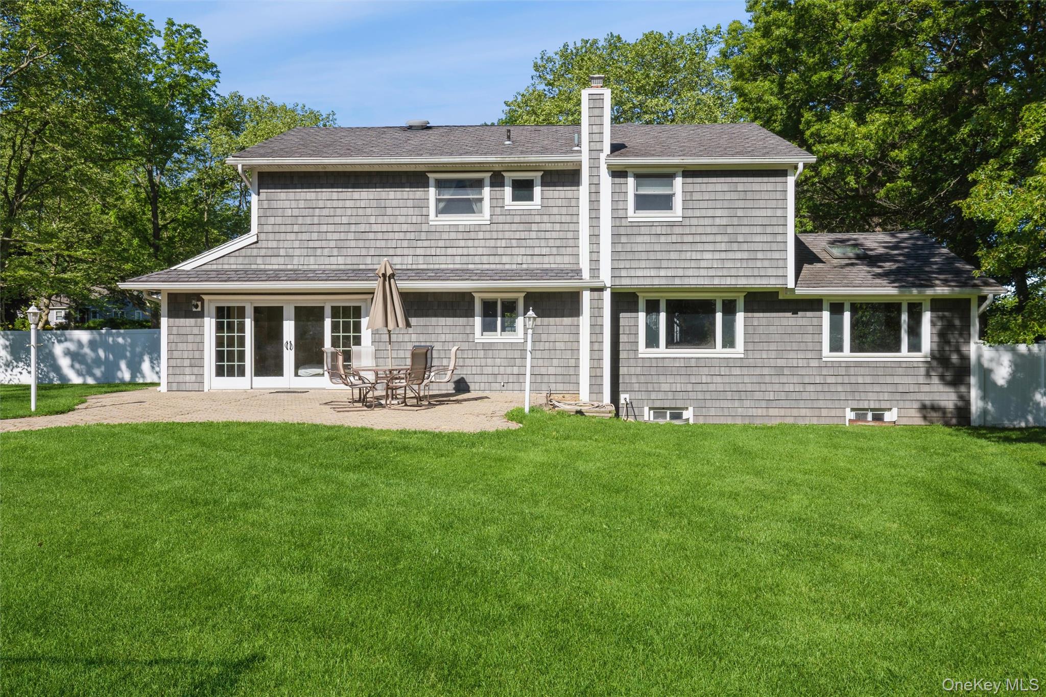 5 Blossom Street Property Photo 32