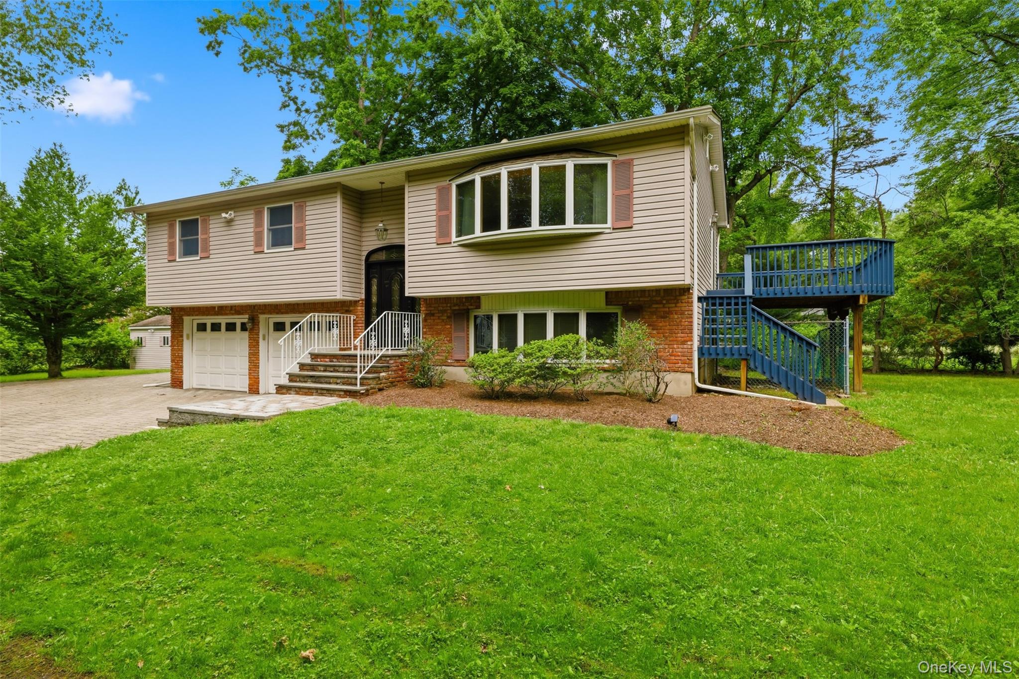 226 Ehrhardt Road Property Photo 2