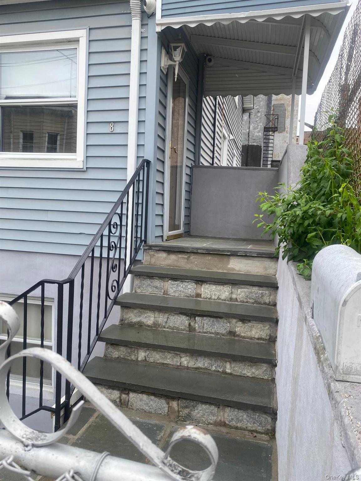 8 Morris Place Property Photo 3
