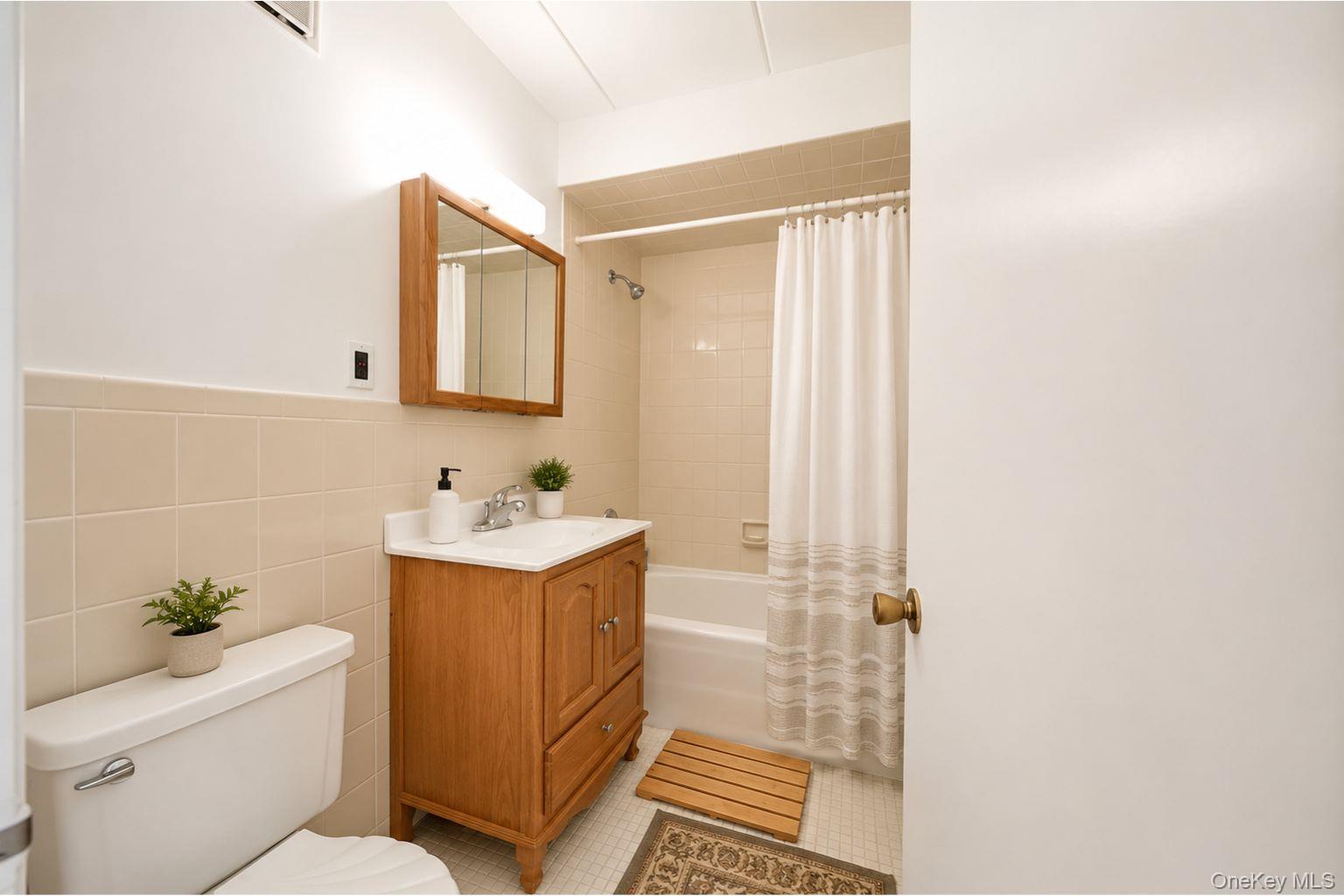 6236 59th Drive B2 Property Photo 9