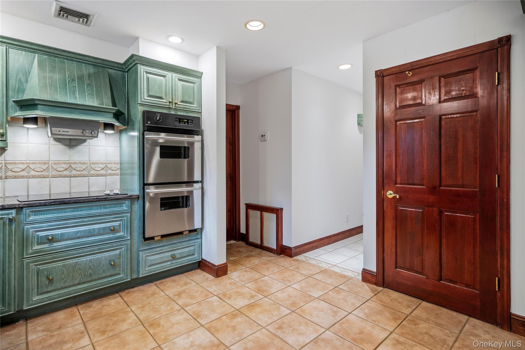 565 Mohawk Road Property Photo 20