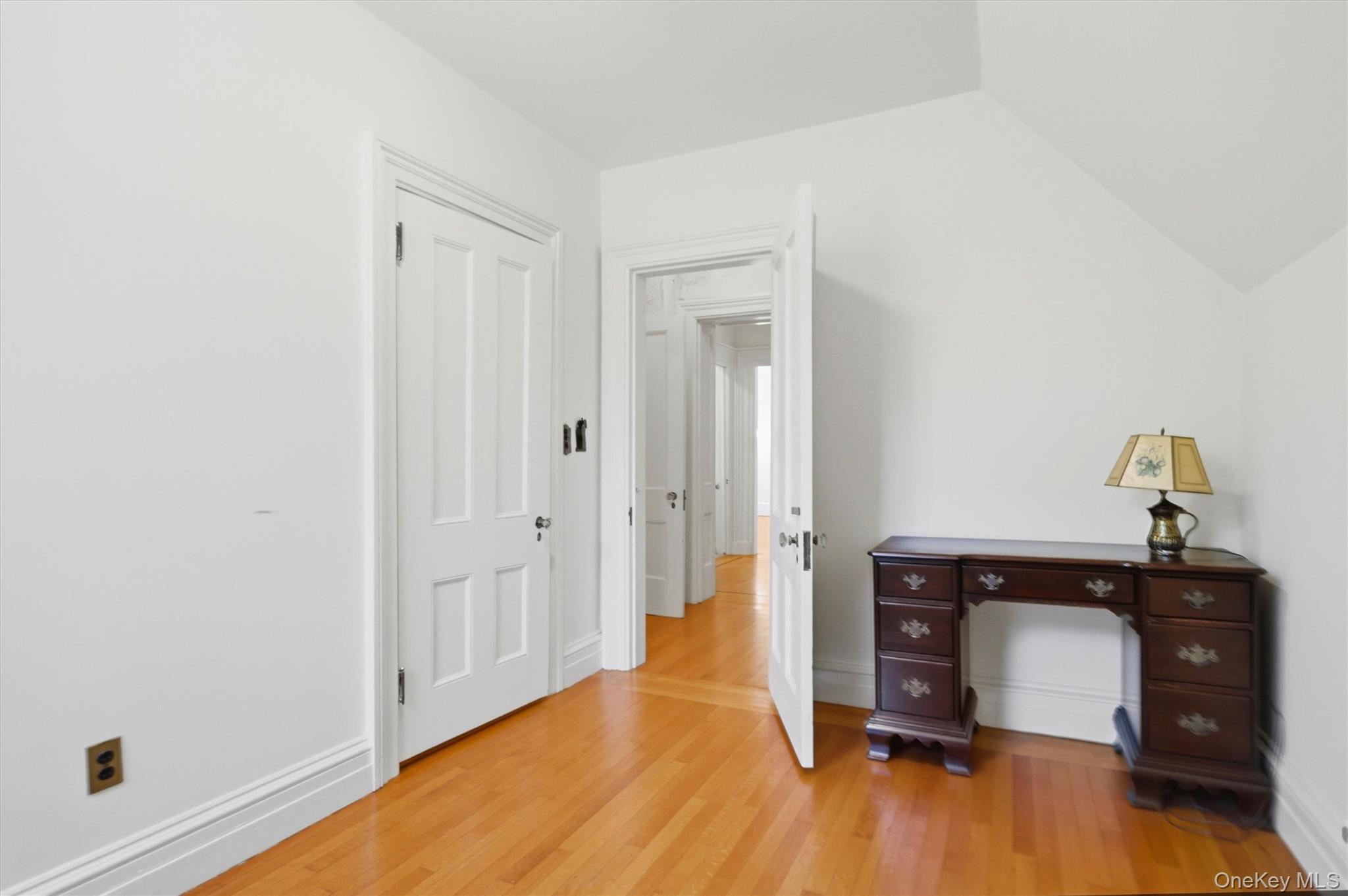 1 Oakland Avenue Property Photo 26