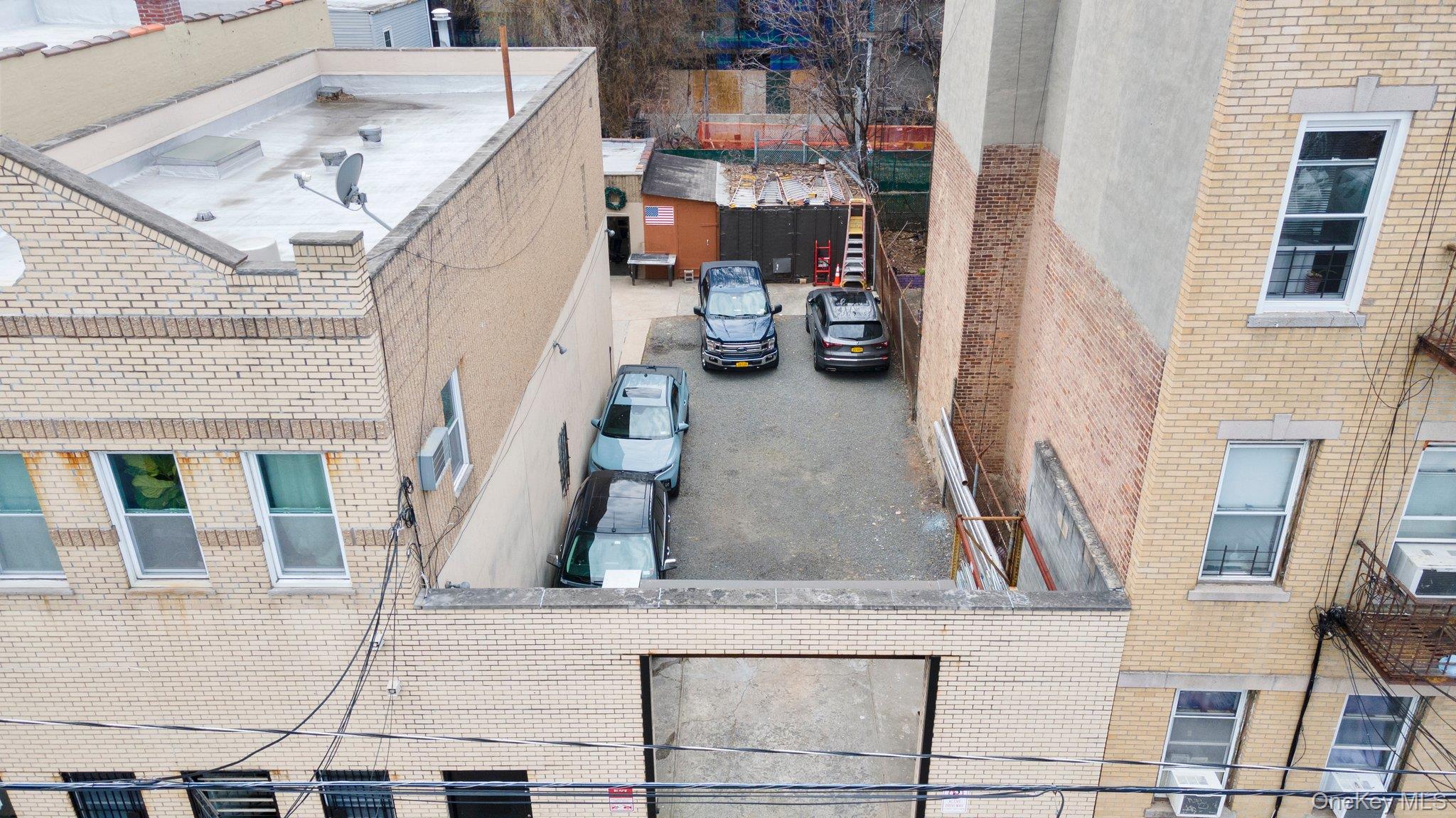 31-30 14th Street Property Photo 5