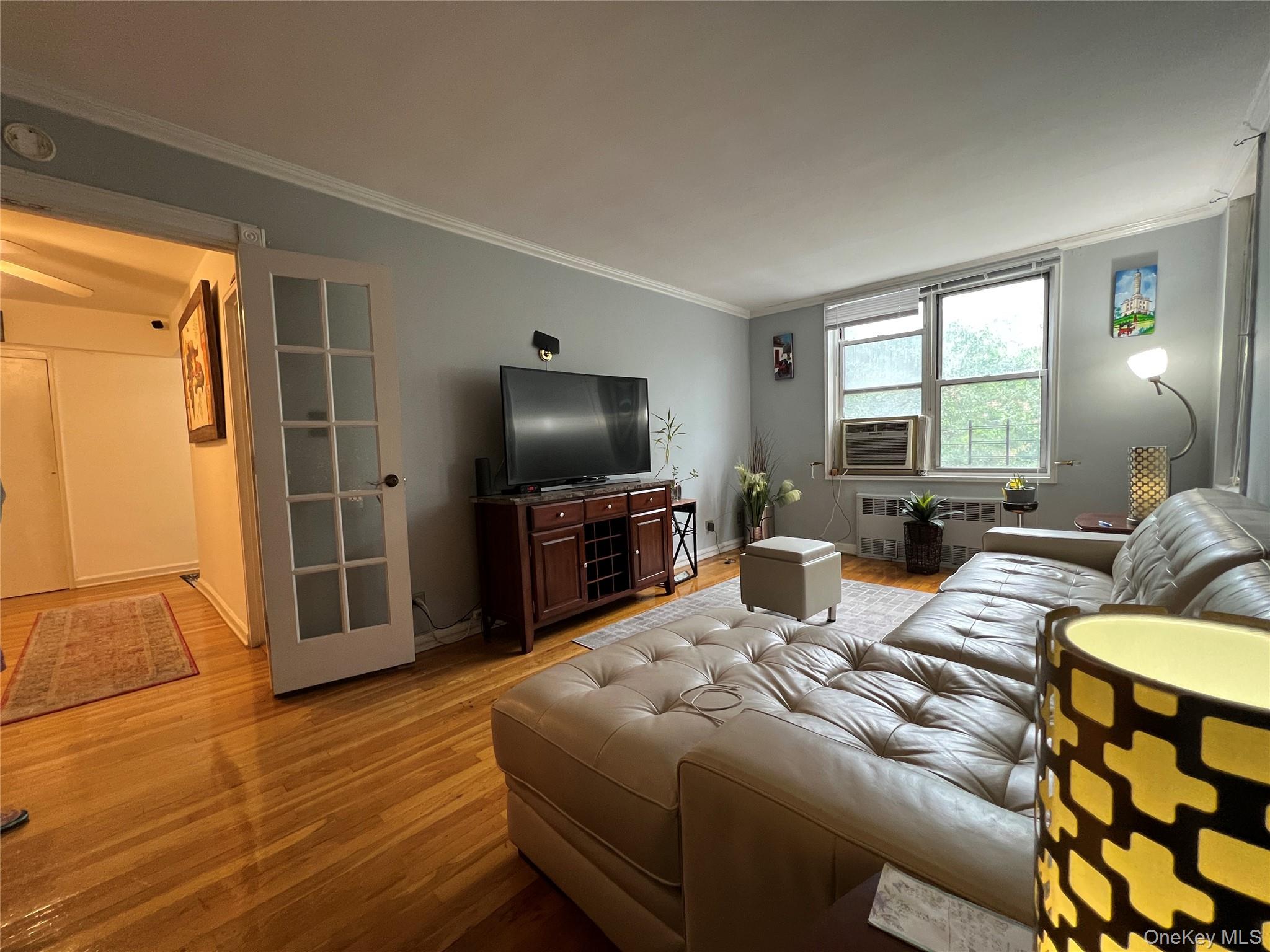 1425 Thieriot Avenue 4n Property Photo 2