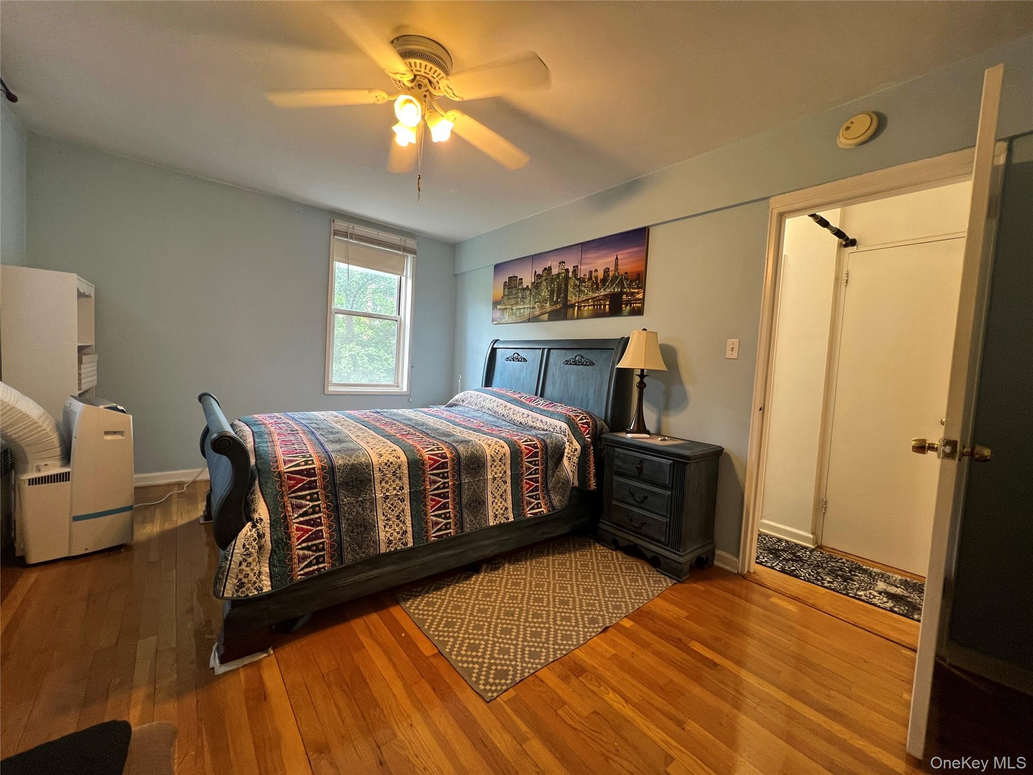 1425 Thieriot Avenue 4n Property Photo 6
