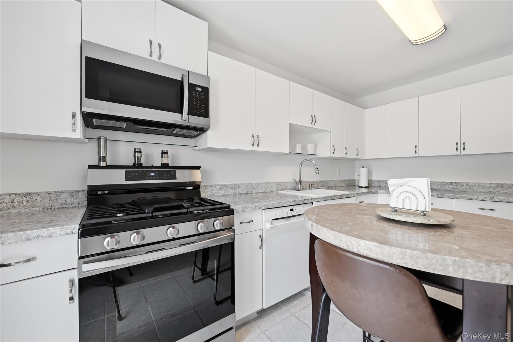 35 Randall Road Property Photo 10