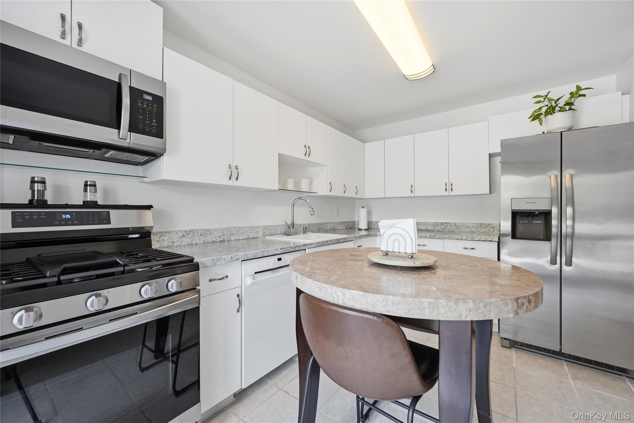 35 Randall Road Property Photo 11
