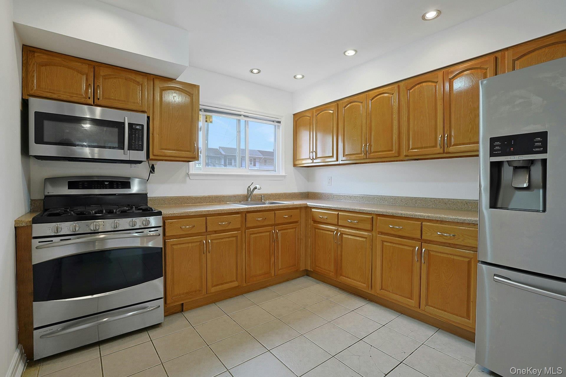 12 Farley Drive Property Photo 3