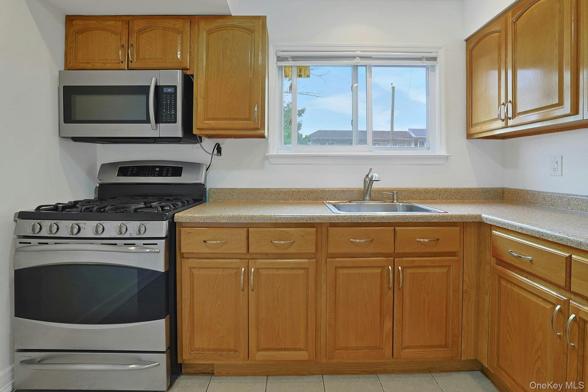 12 Farley Drive Property Photo 4