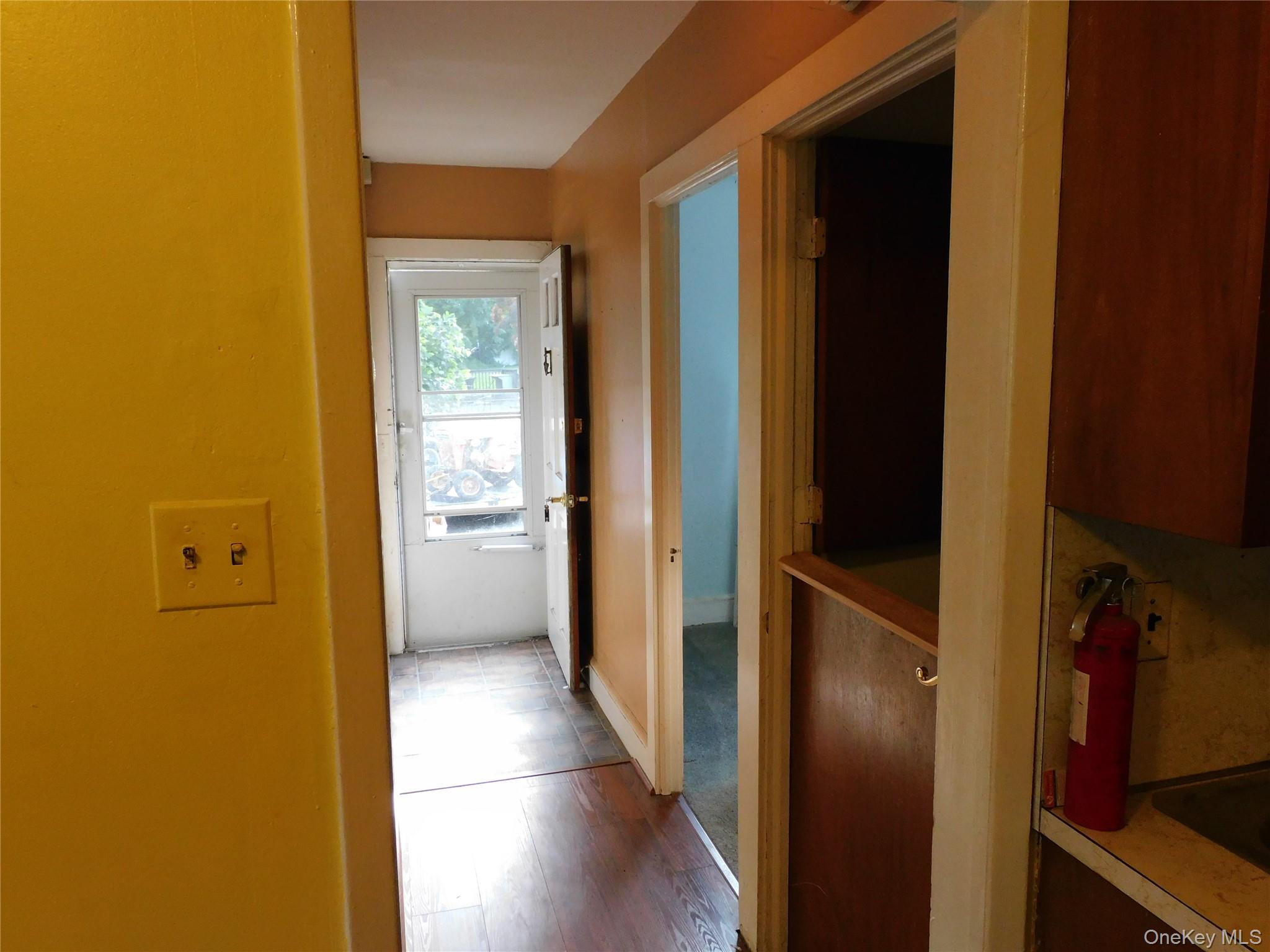 40 Wood Road Property Photo 11