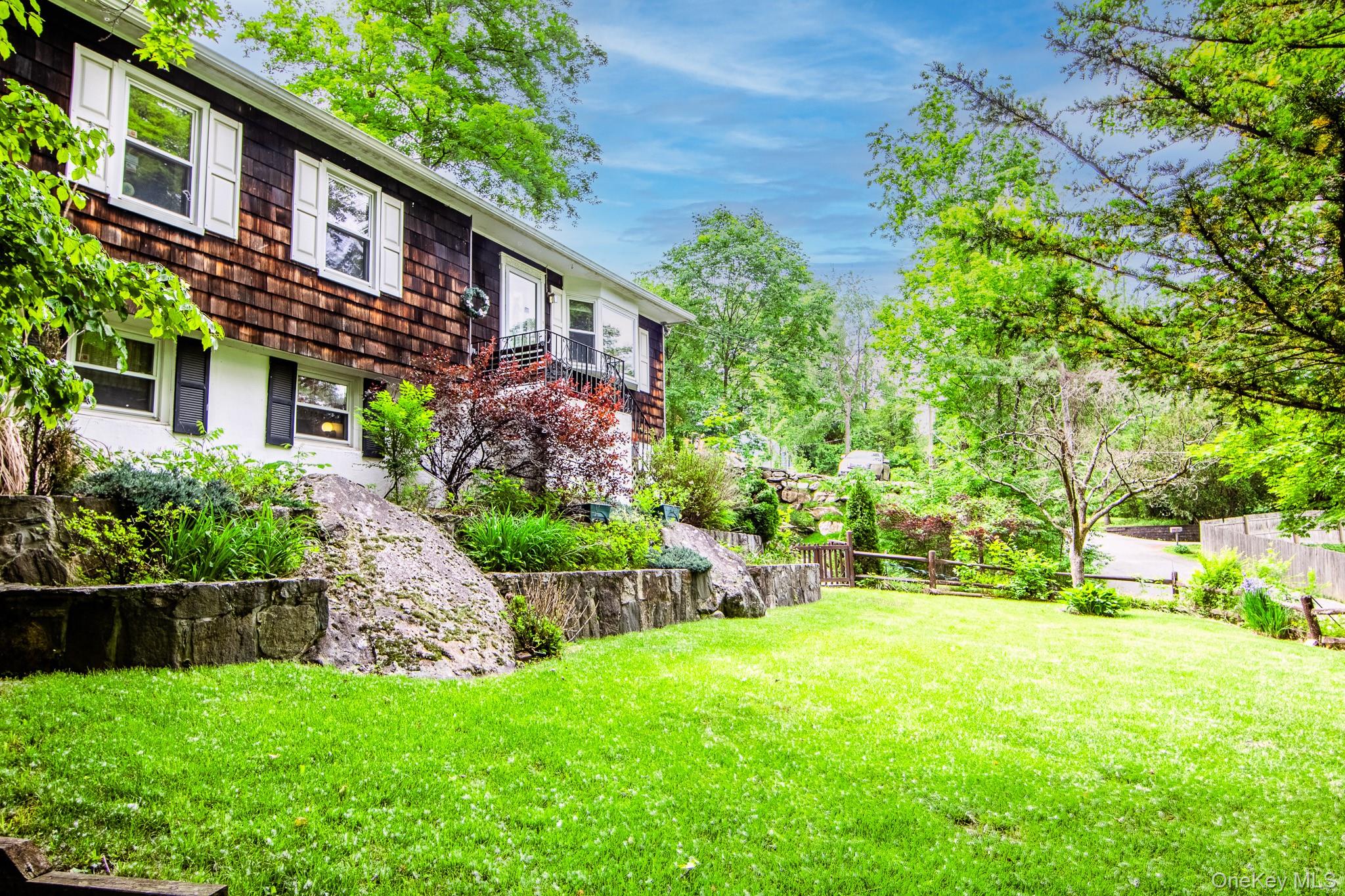 36 Rochambeau Road Property Photo 3