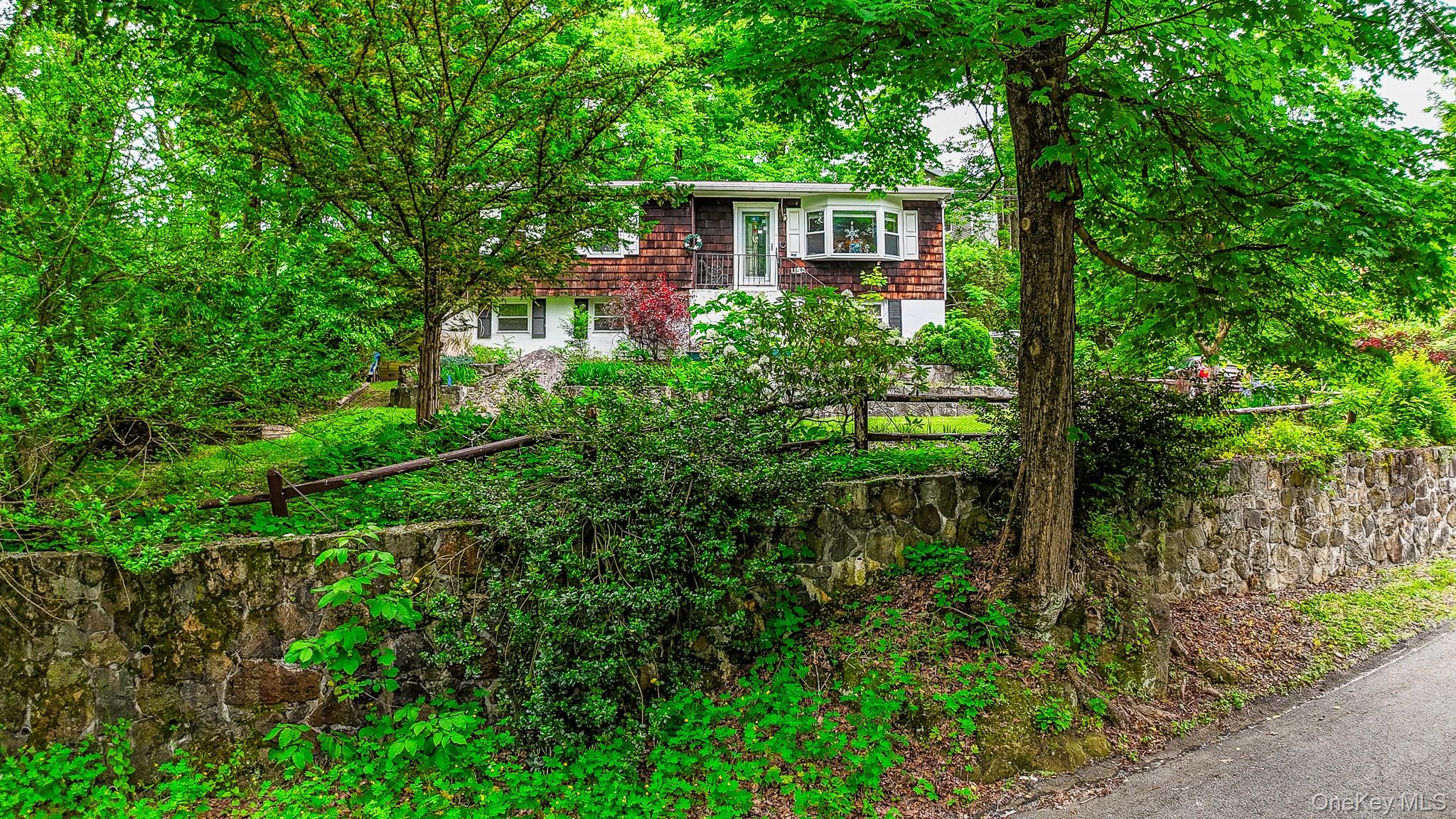 36 Rochambeau Road Property Photo 4