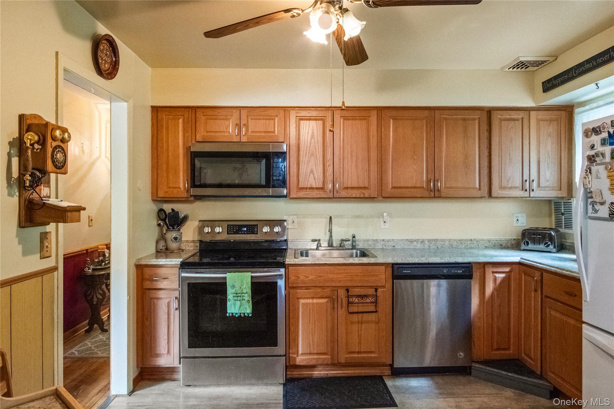 36 Rochambeau Road Property Photo 16