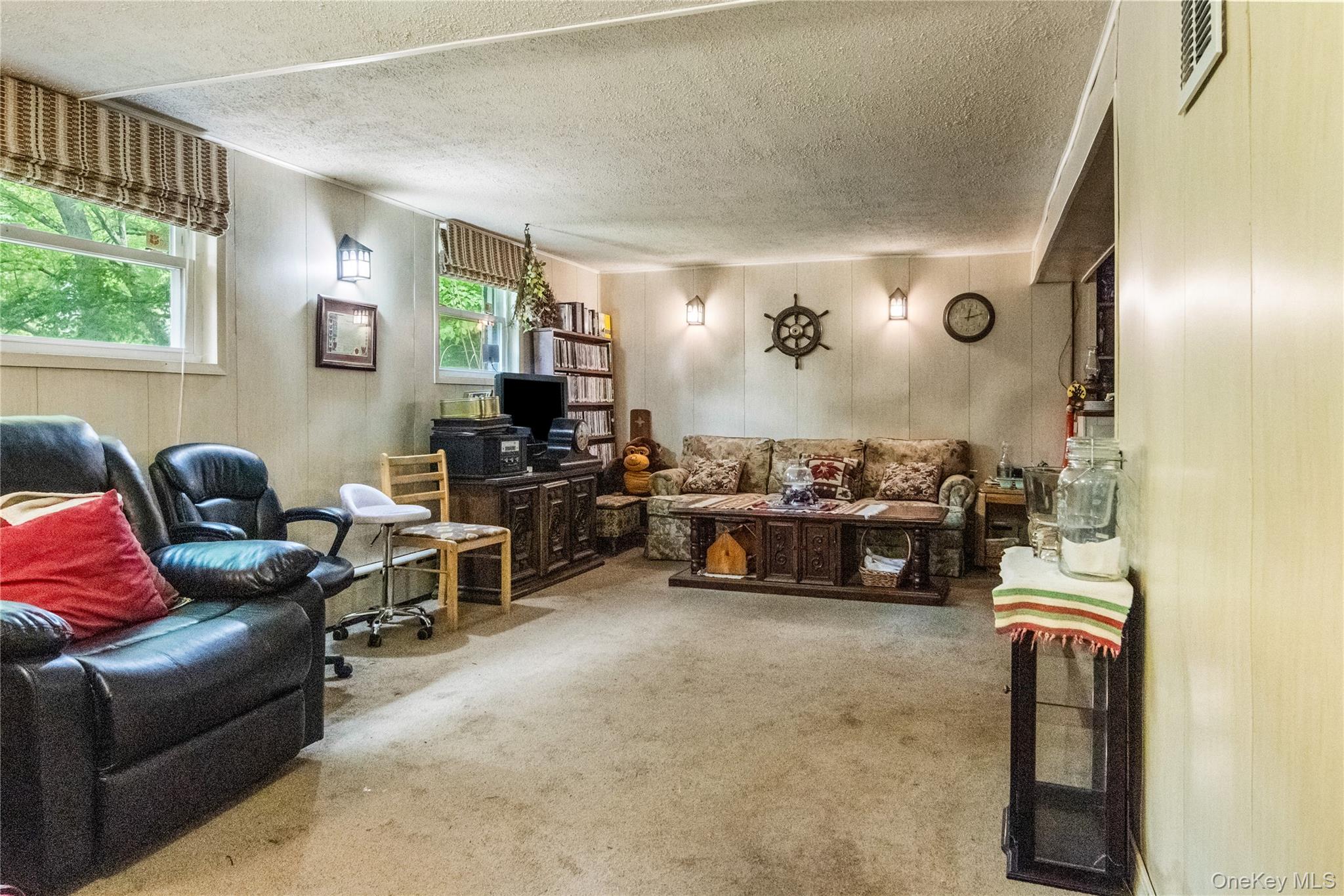 36 Rochambeau Road Property Photo 27