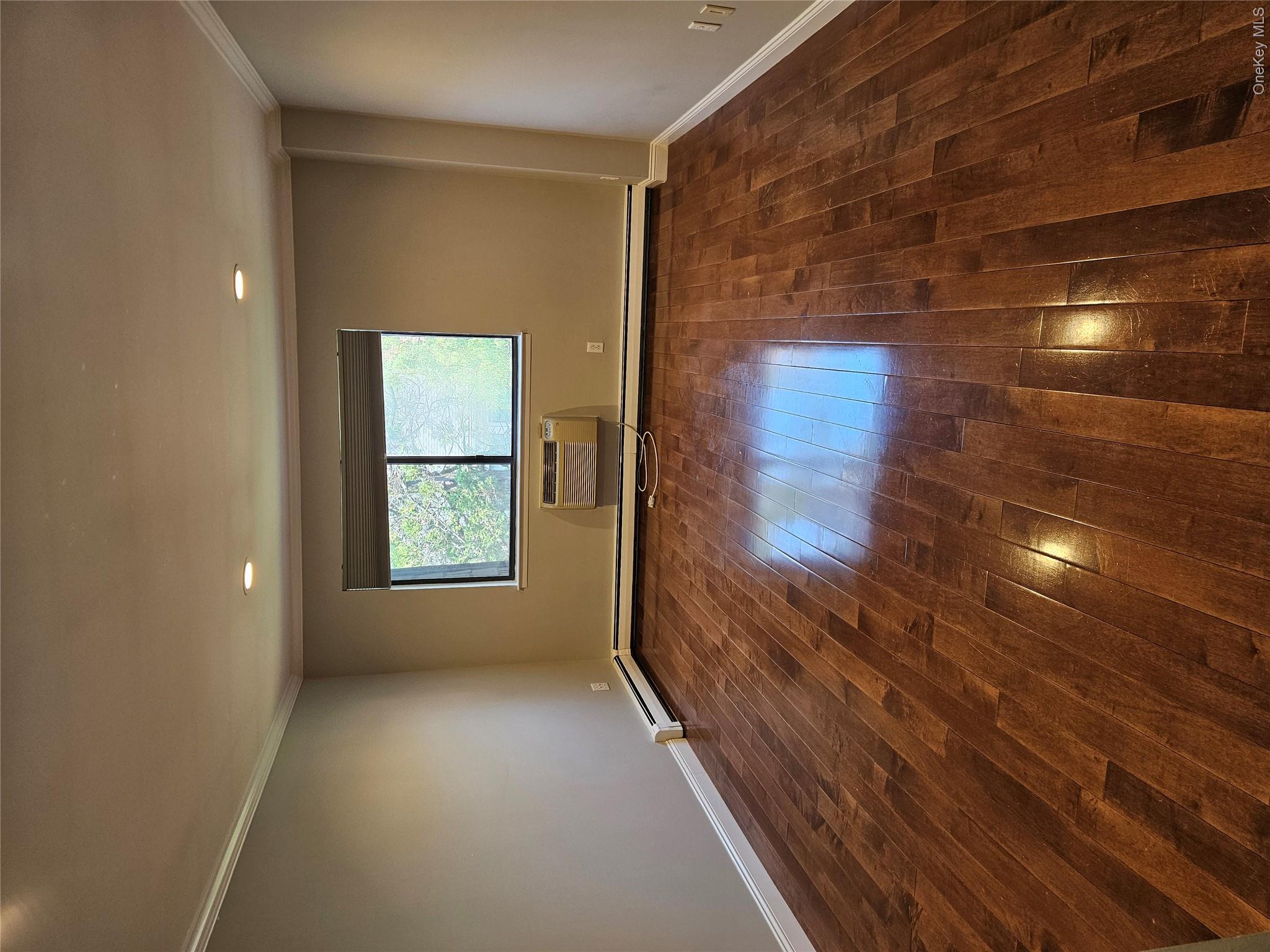 89 N Broadway 221 Property Photo 4