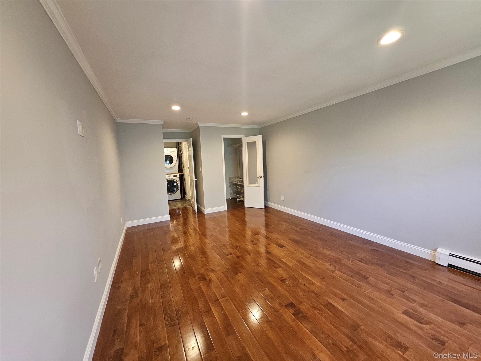 89 N Broadway 221 Property Photo 6