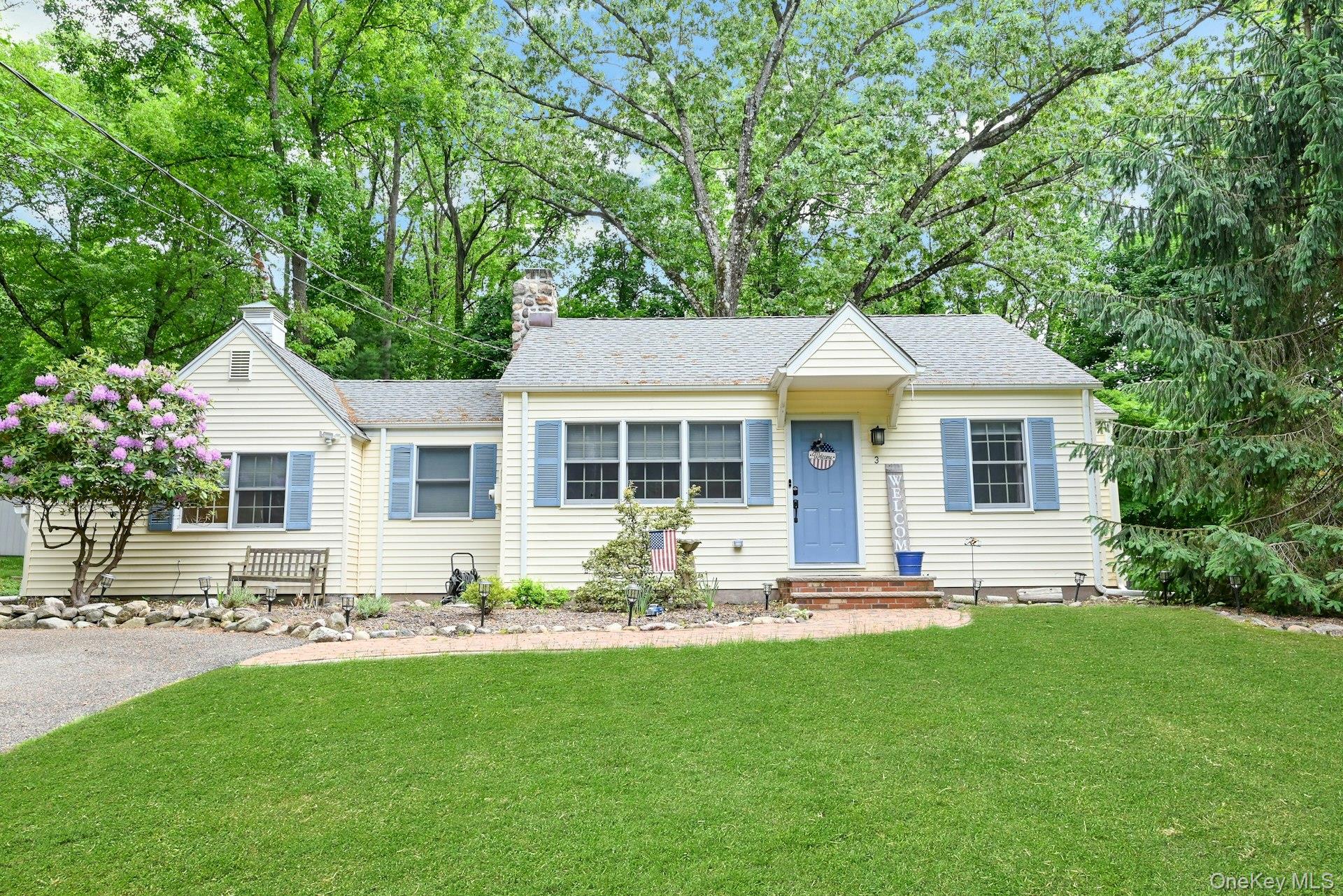 3 Hemion Way Property Photo 1
