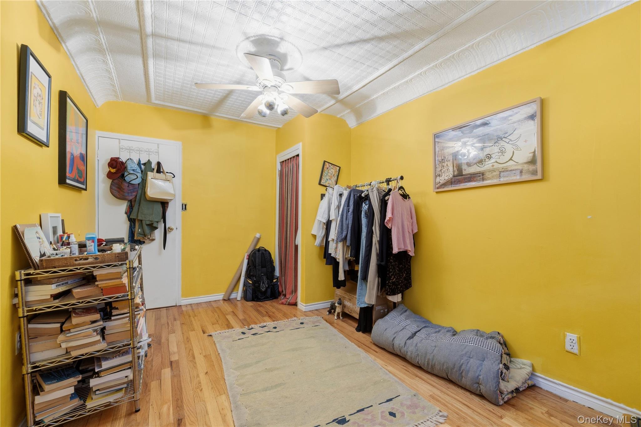 977 Lorimer Street Property Photo 7