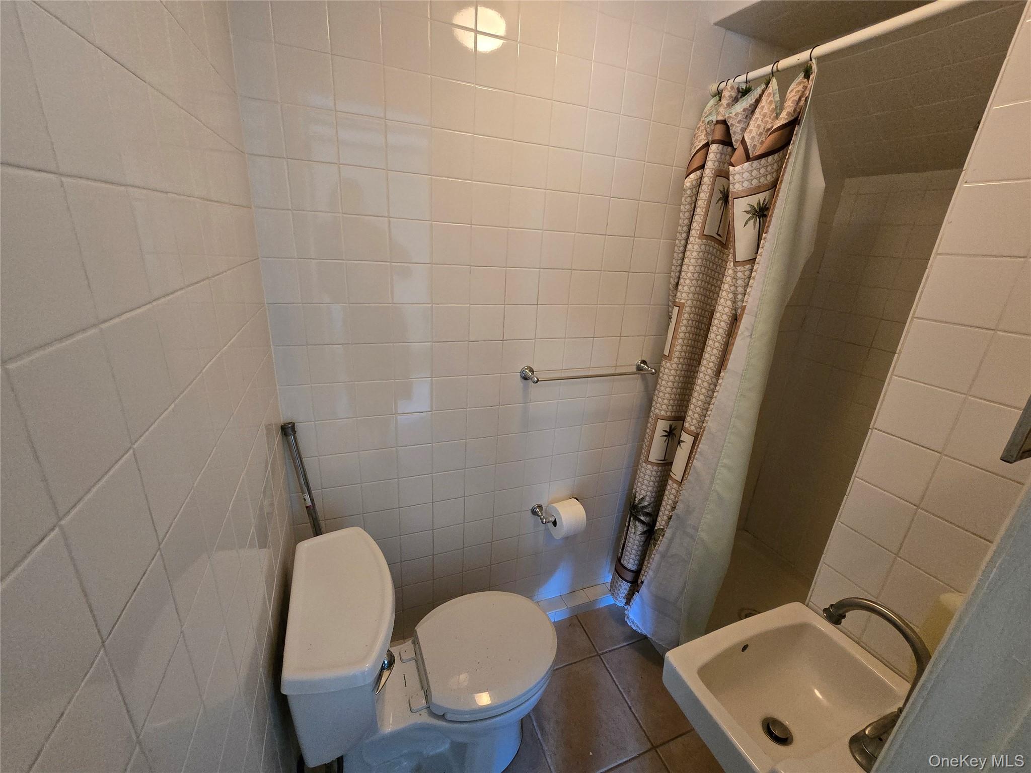 118 W Broadway Property Photo 8