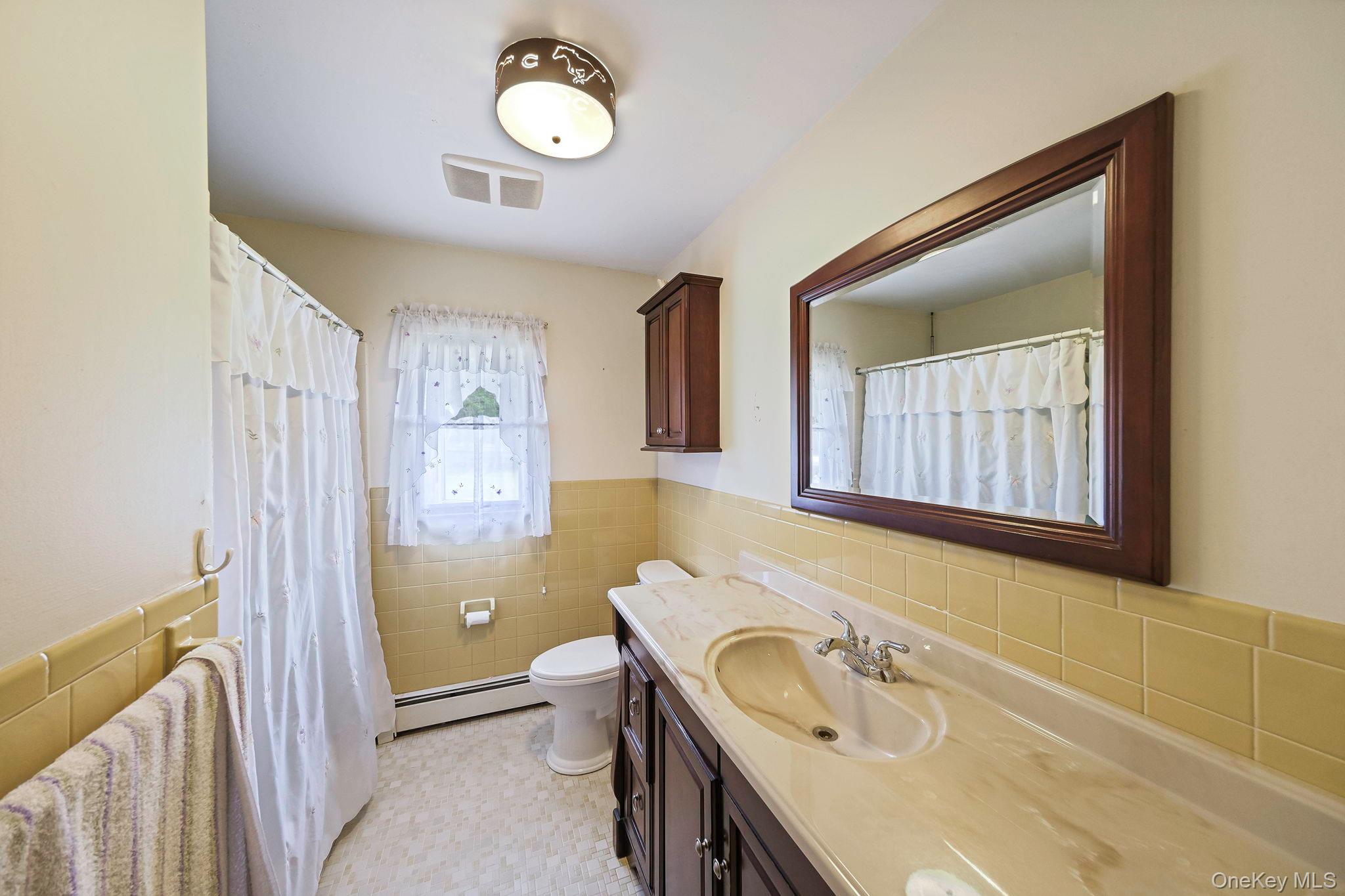 202 Waverly Avenue Property Photo 9