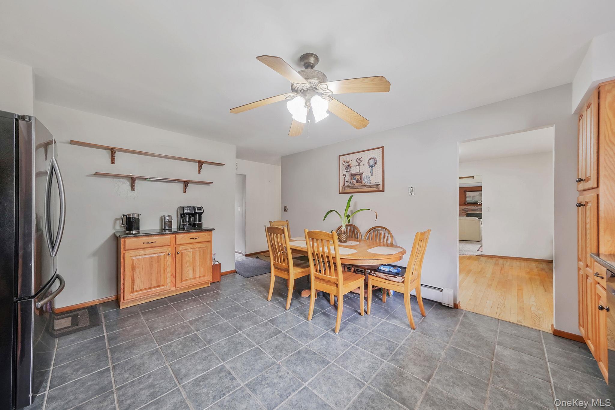 202 Waverly Avenue Property Photo 11