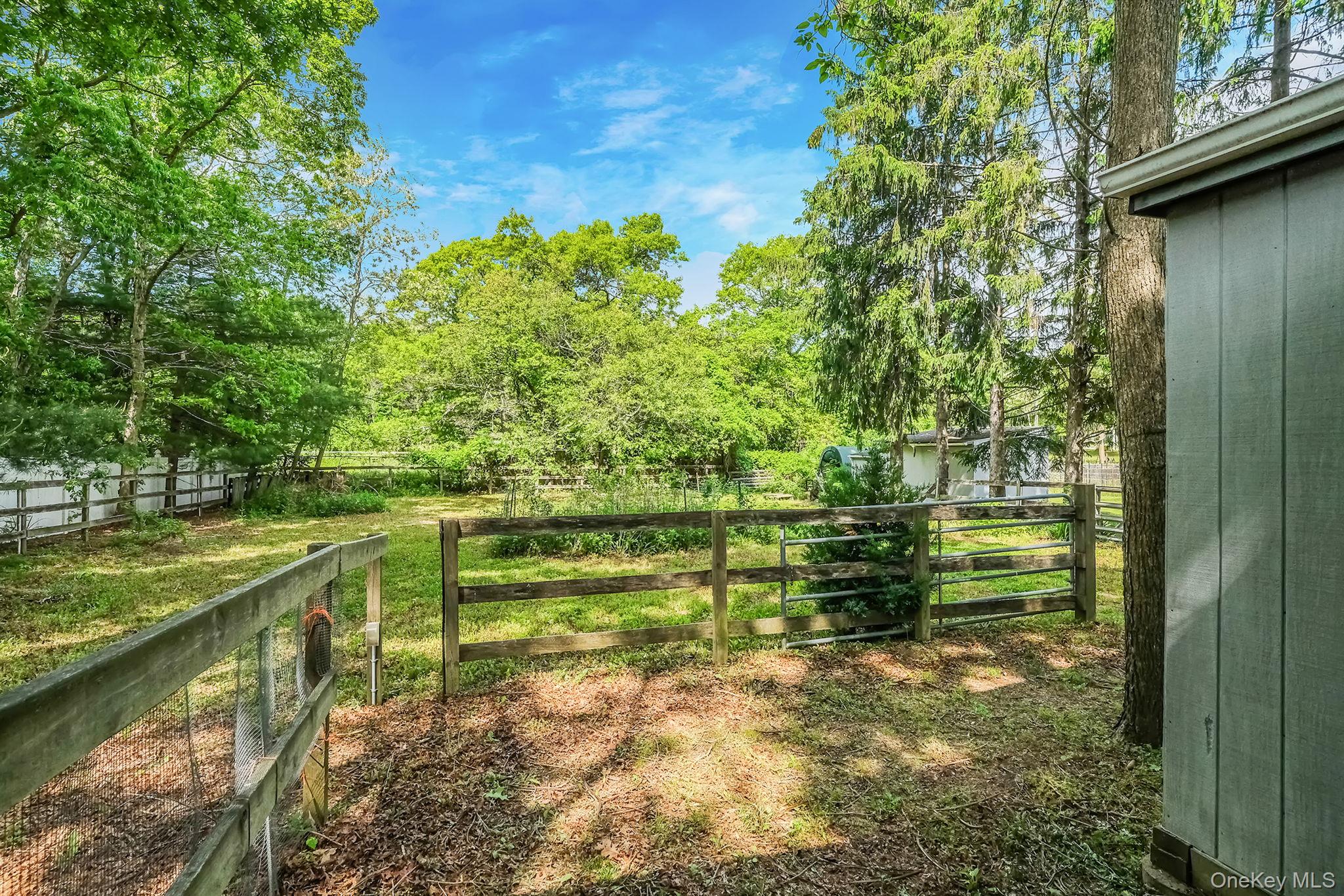 202 Waverly Avenue Property Photo 41
