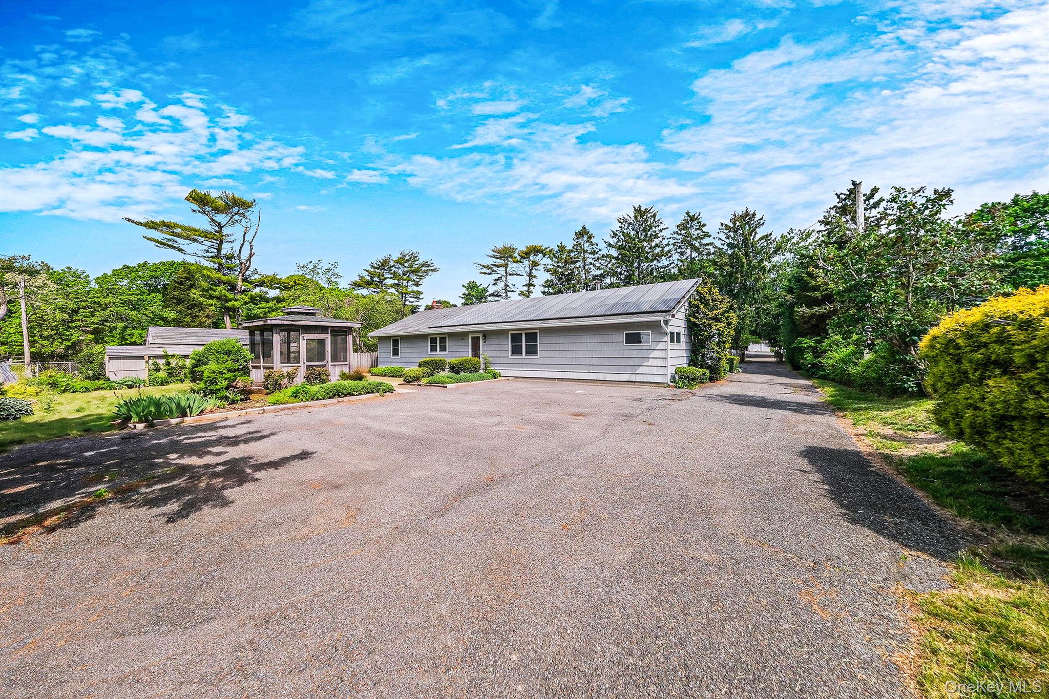 202 Waverly Avenue Property Photo 47